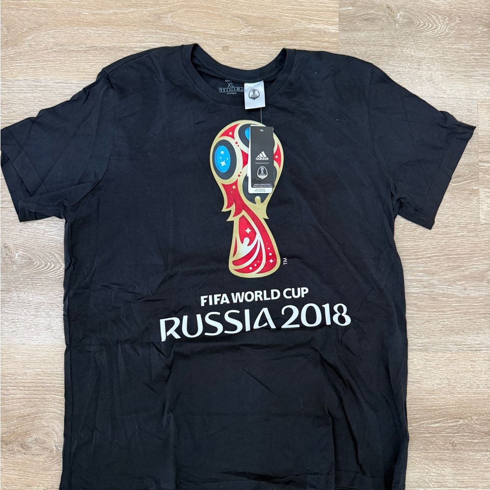 2018 FIFA World Cup Russia Officially Licensed Black T-Shirt Adidas Mens XL NWT